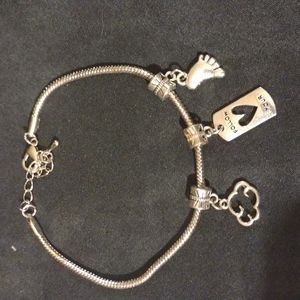 Follow your heart bracelet